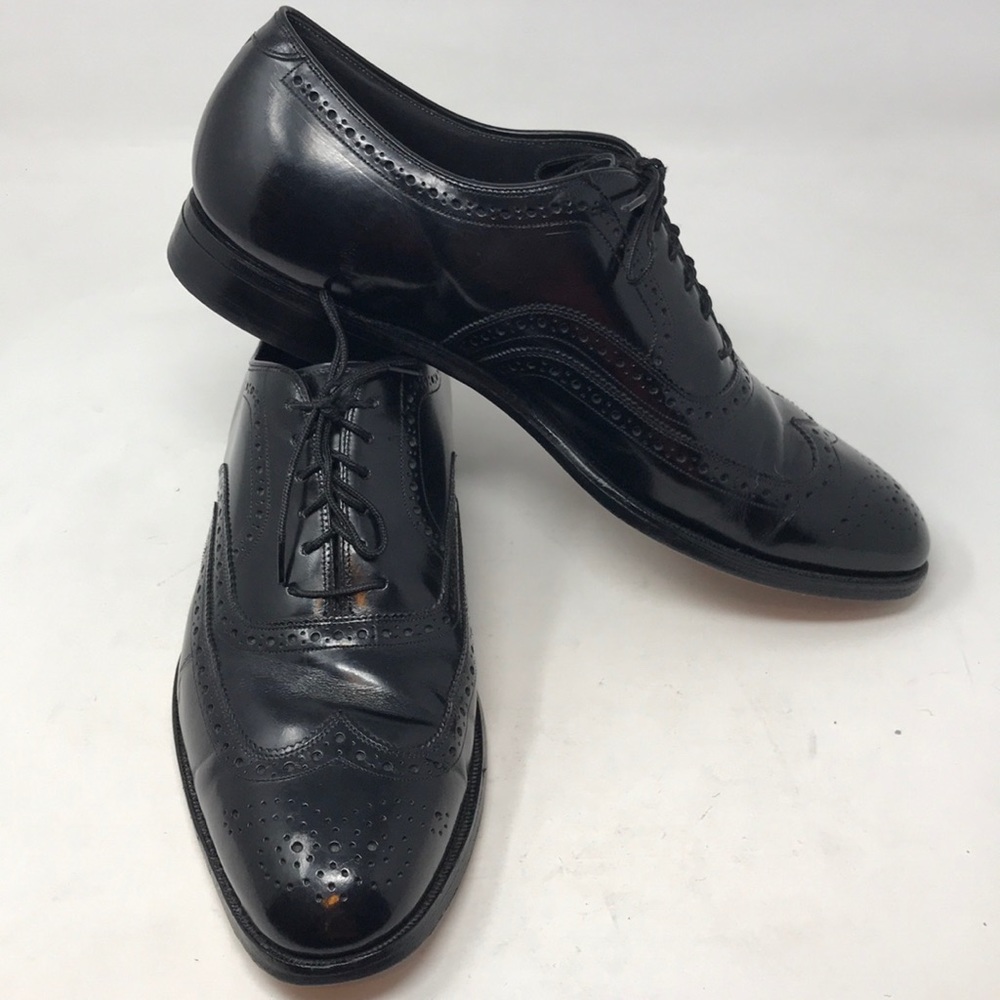 Johnston & Murphy 12D Brogue Black VTG Wingtip